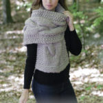 Noelia Scarf by DROPS Design