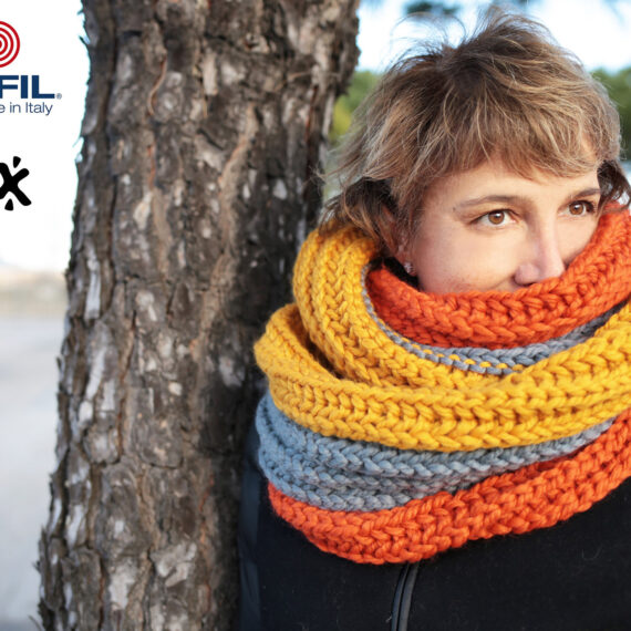 Cowl in Fisherman's Rib by Adriafil